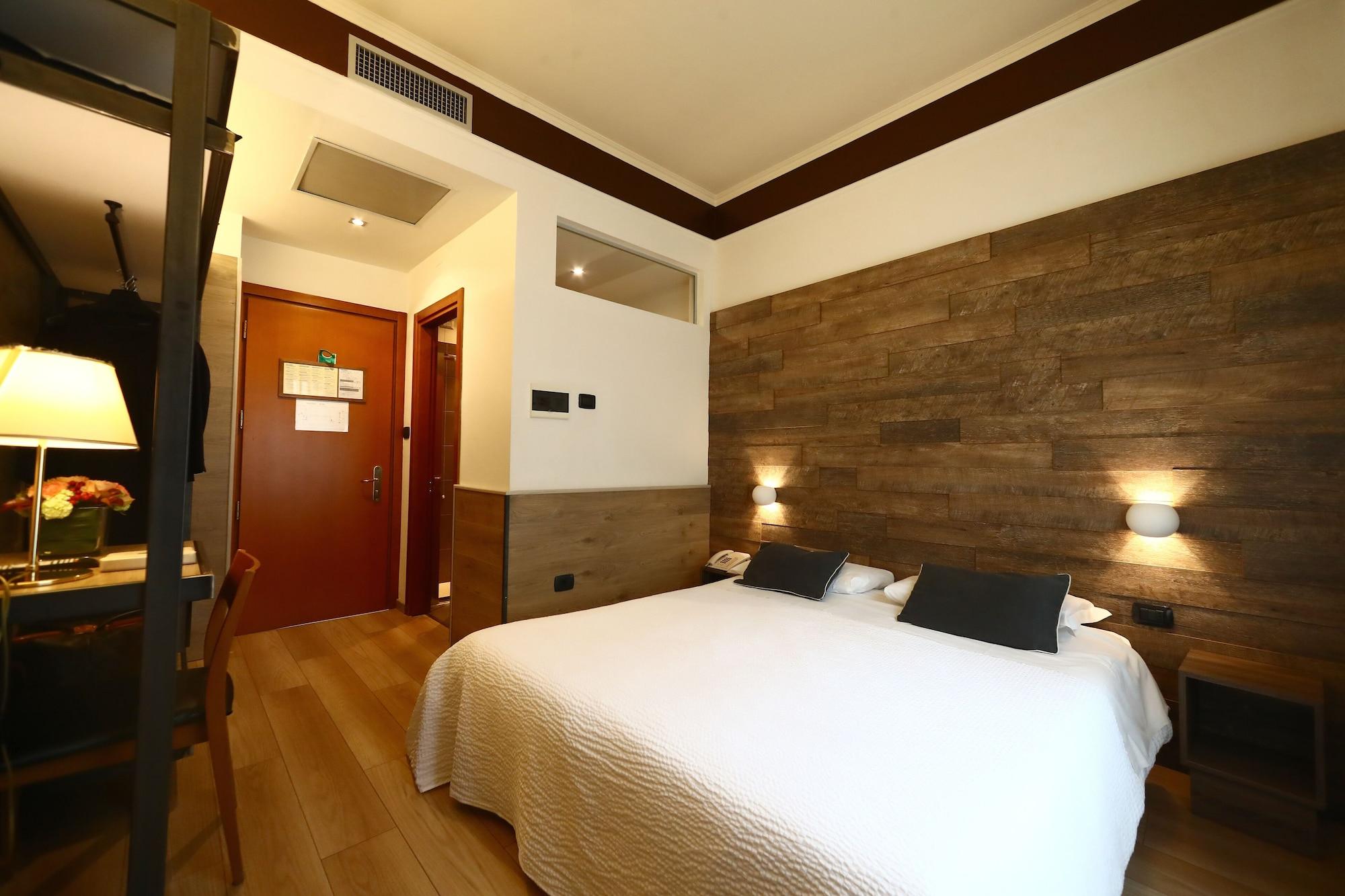Hotel Italia ヴェローナ エクステリア 写真