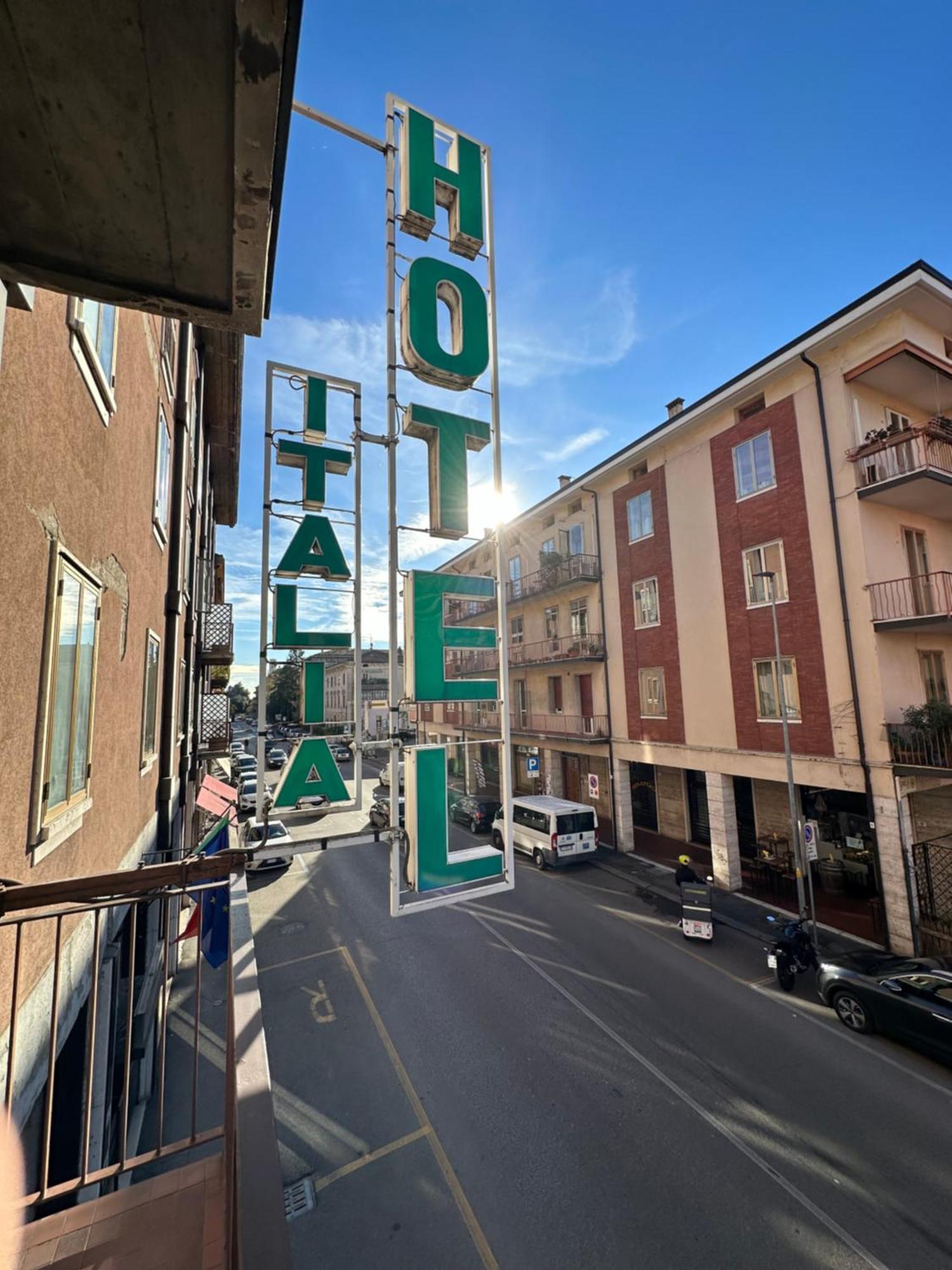 Hotel Italia ヴェローナ エクステリア 写真