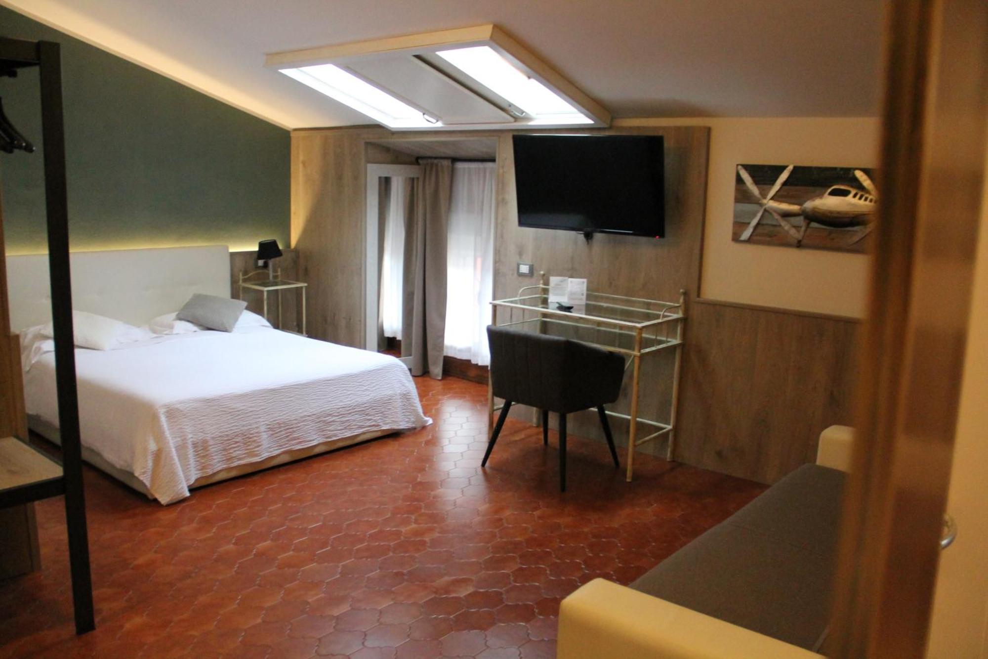 Hotel Italia ヴェローナ エクステリア 写真